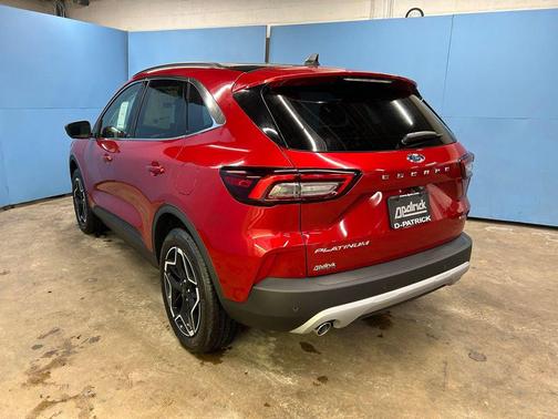 2026 Ford Escape Platinum