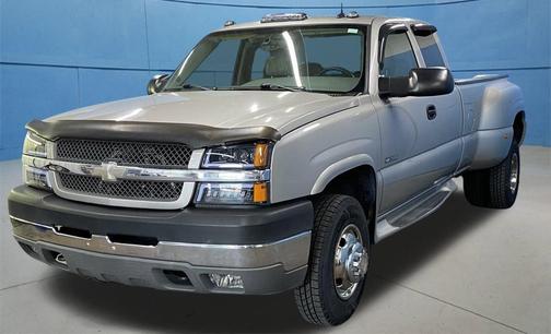 2004 Chevrolet Silverado 3500 LT Extended Cab