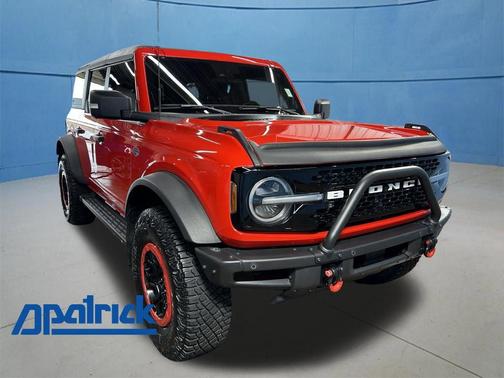 RACE RED 2022 Ford Bronco Wildtrak