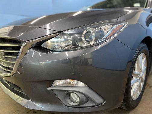 2015 Mazda Mazda3 i Touring