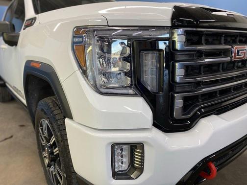 2023 GMC Sierra 2500 AT4