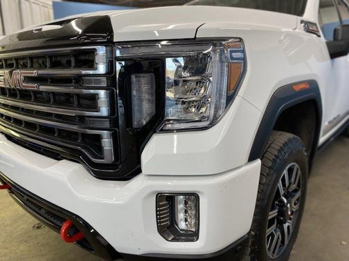 2023 GMC Sierra 2500 AT4