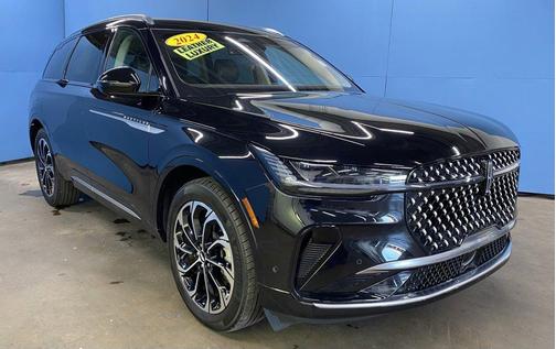 2024 Lincoln Nautilus Reserve