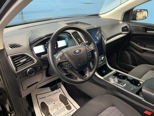 2024 Ford Edge SE