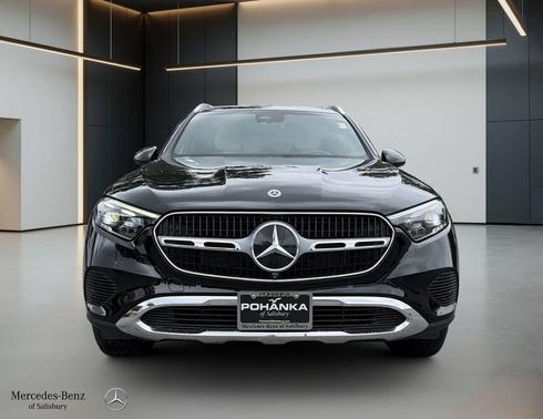 Black 2025 Mercedes-Benz GLC 300 4MATIC