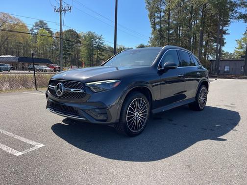 Graphite Grey Metallic 2023 Mercedes-Benz GLC 300 Base