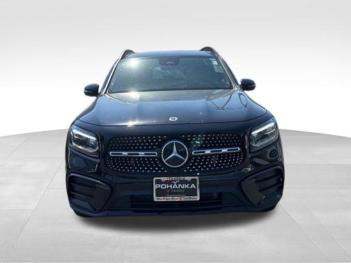 Night Black 2024 Mercedes-Benz GLB 250