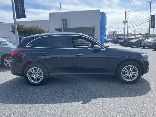 2023 Mercedes-Benz GLC 300 4MATIC