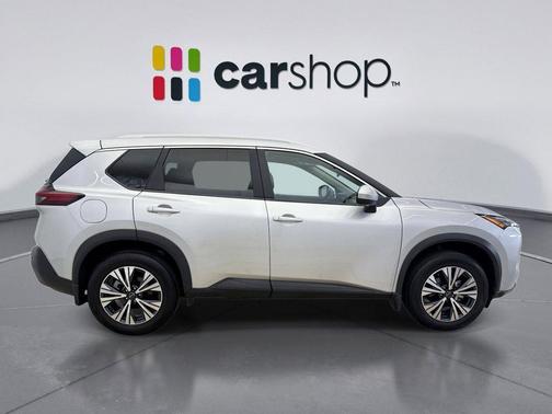 Brilliant Silver Metallic 2023 Nissan Rogue SV