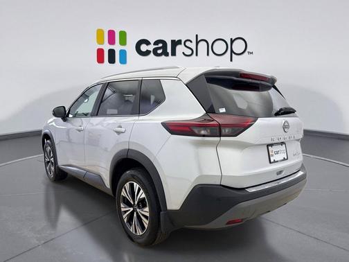 Brilliant Silver Metallic 2023 Nissan Rogue SV