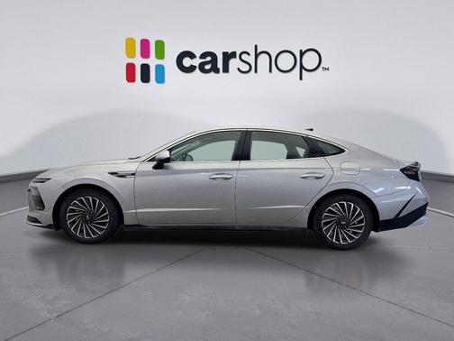 2024 Hyundai SONATA Hybrid SE