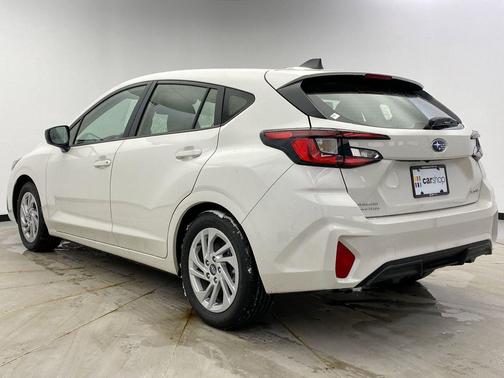 2024 Subaru Impreza Base