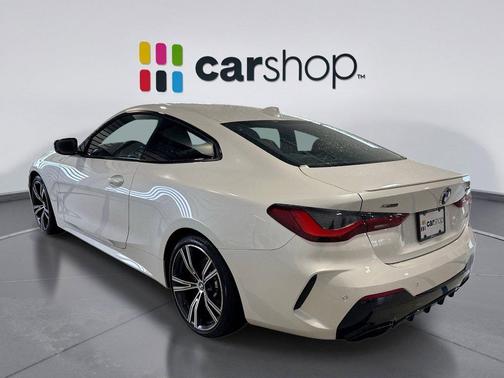 Mineral White Metallic 2021 BMW M440 i xDrive