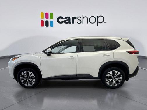 Pearl White Tricoat 2023 Nissan Rogue SV