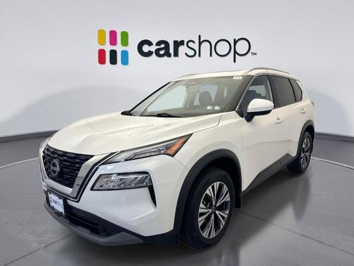 Pearl White Tricoat 2023 Nissan Rogue SV