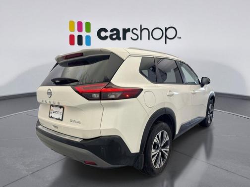 Pearl White Tricoat 2023 Nissan Rogue SV