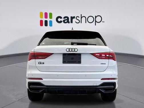 2021 Audi Q3 45 S line Premium