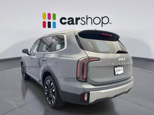 Everlasting Silver 2023 Kia Telluride SX