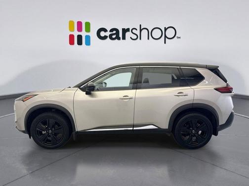 Champagne Silver Metallic/Super Black 2023 Nissan Rogue SL
