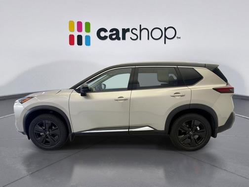 Champagne Silver Metallic/Super Black 2023 Nissan Rogue SL