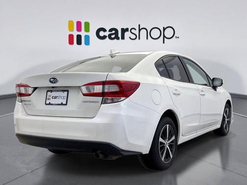 Crystal White Pearl 2021 Subaru Impreza Premium