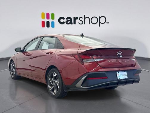 2025 Hyundai ELANTRA Sport