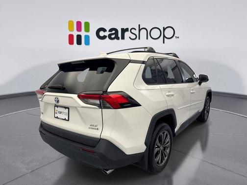 Blizzard Pearl 2022 Toyota RAV4 Hybrid XLE Premium