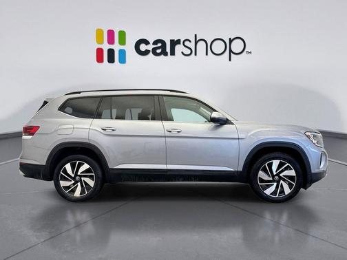 2024 Volkswagen Atlas 2.0T SE w/Technology 4MOTION