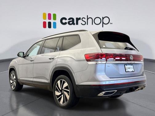 2024 Volkswagen Atlas 2.0T SE w/Technology 4MOTION