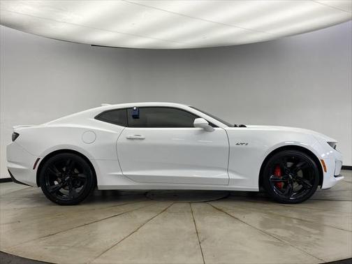 2022 Chevrolet Camaro RWD Coupe LT1