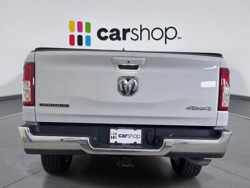 Bright White Clearcoat 2022 RAM 1500 Big Horn/Lone Star