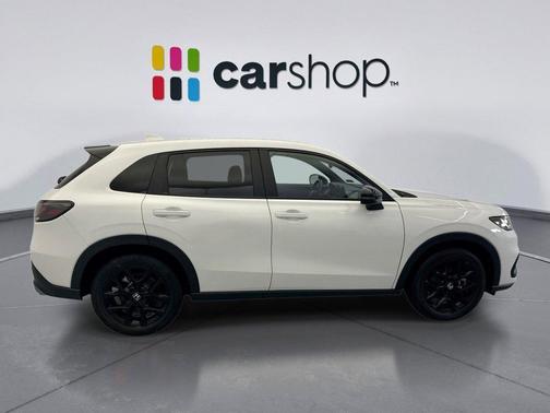 Platinum White 2025 Honda HR-V AWD Sport