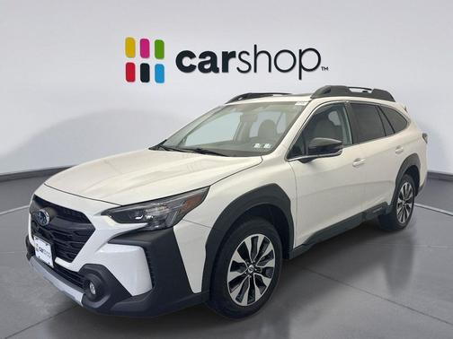 Crystal White Pearl 2025 Subaru Outback Limited