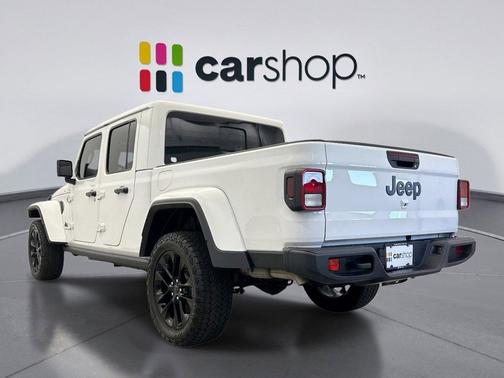 2025 Jeep Gladiator Nighthawk