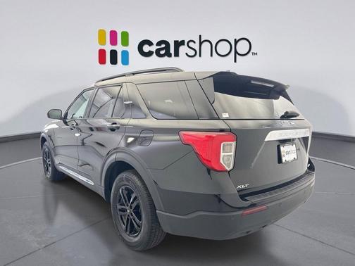AGATE BLACK METALLIC 2024 Ford Explorer XLT