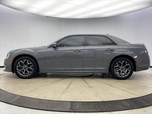 2018 Chrysler 300 S