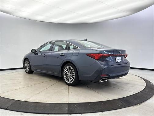 2022 Toyota Avalon Limited