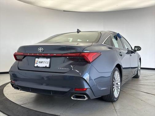 2022 Toyota Avalon Limited