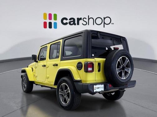 2023 Jeep Wrangler 4-Door Sahara 4x4