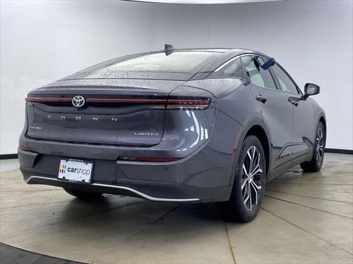 2024 Toyota Crown Limited