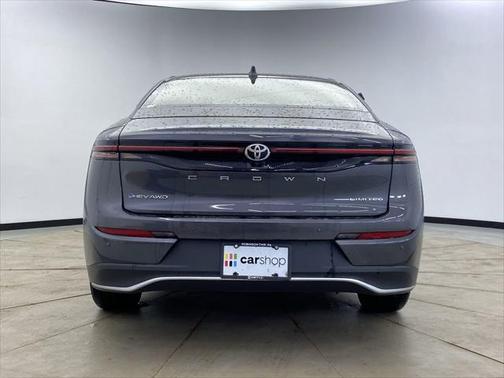 2024 Toyota Crown Limited