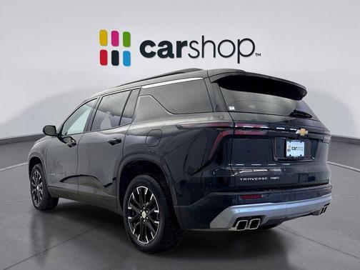 Mosaic Black Metallic 2025 Chevrolet Traverse LT