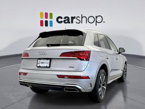 2024 Audi Q5 45 S line Premium Plus
