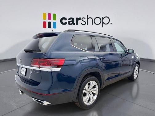 Deep Black 2023 Volkswagen Atlas 3.6L SE w/Technology
