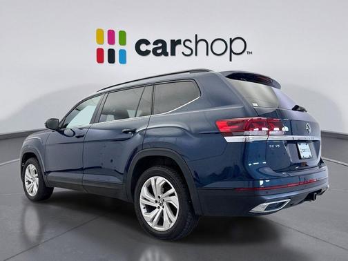 Deep Black 2023 Volkswagen Atlas 3.6L SE w/Technology