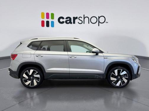2024 Volkswagen Taos 1.5T SEL