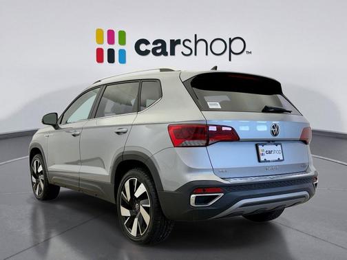 2024 Volkswagen Taos 1.5T SEL