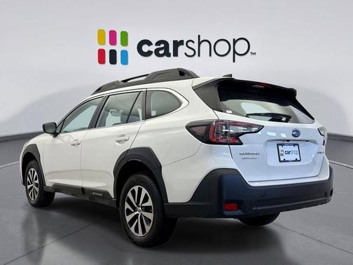 2025 Subaru Outback Base