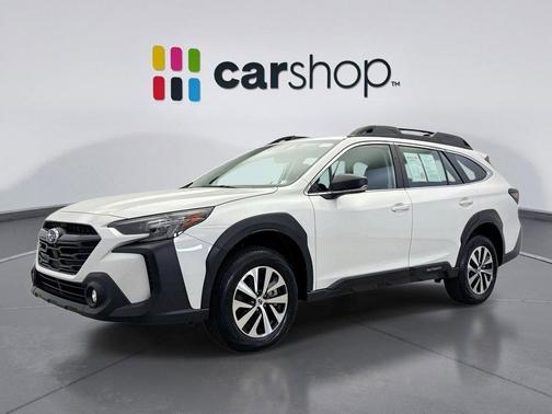 Crystal White Pearl 2025 Subaru Outback Base