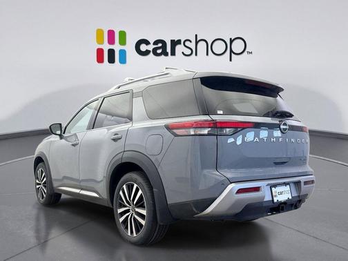 2023 Nissan Pathfinder Platinum 4WD
